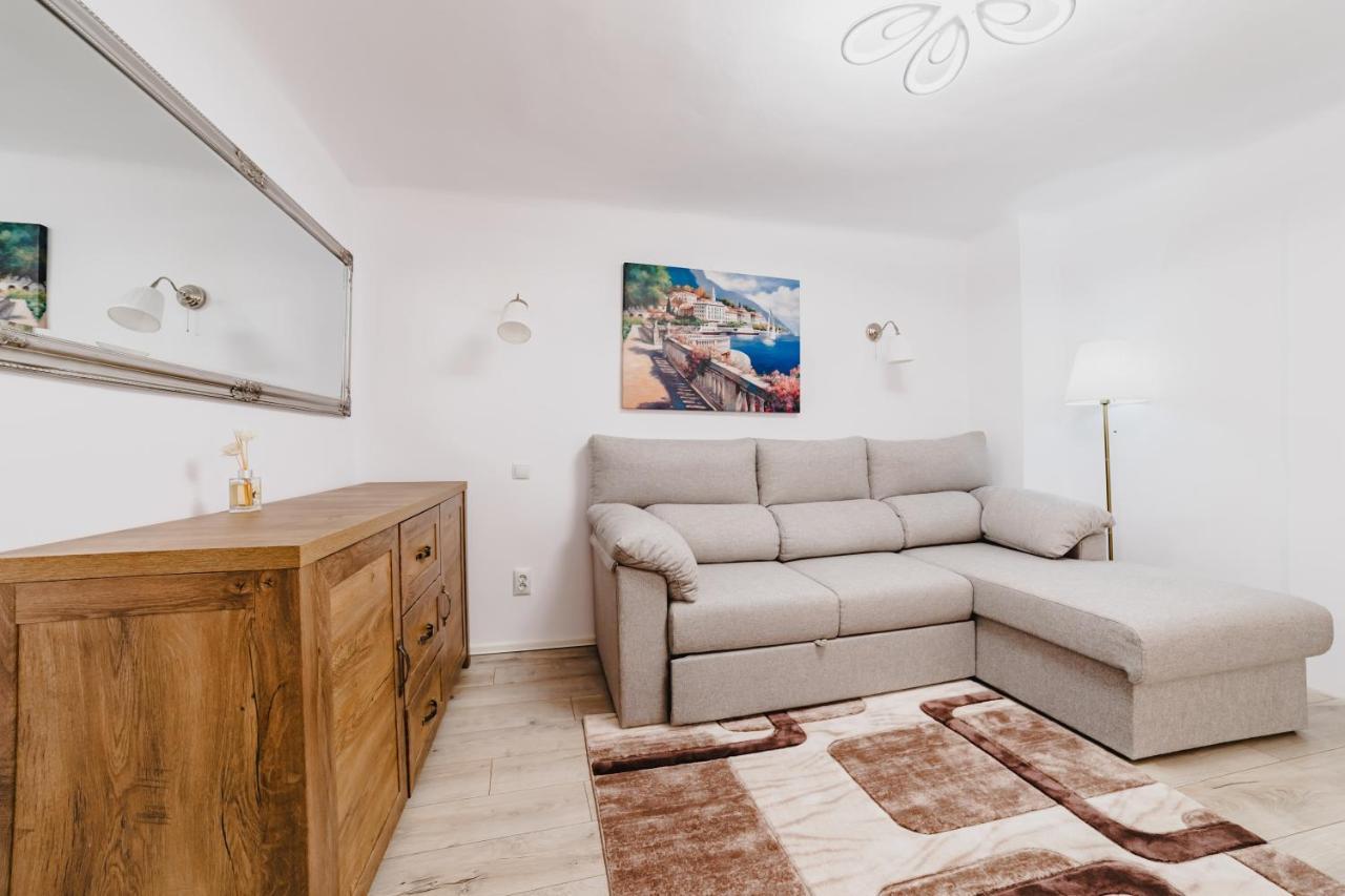 Republicii Premium Apartamento Braşov Exterior foto
