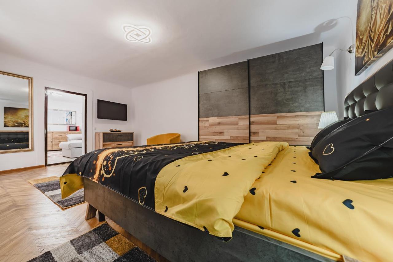 Republicii Premium Apartamento Braşov Exterior foto